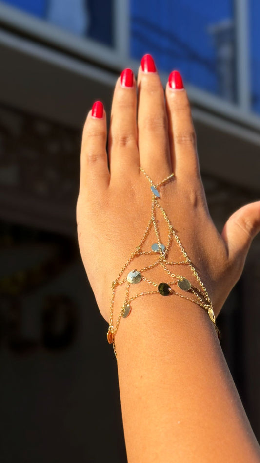 18K Gold Geometric Disc Hand Chain