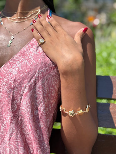 18K Gold Star Charm Link Bracelet