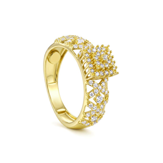 18K Gold Sparkling Centerpiece Ring