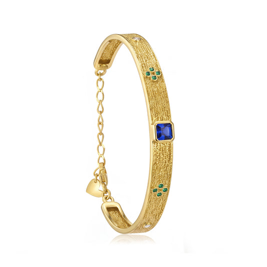 18K Gold Bangle with Floral Zircon Clusters