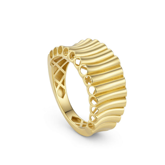 18K Gold Waveform Sculptural Ring