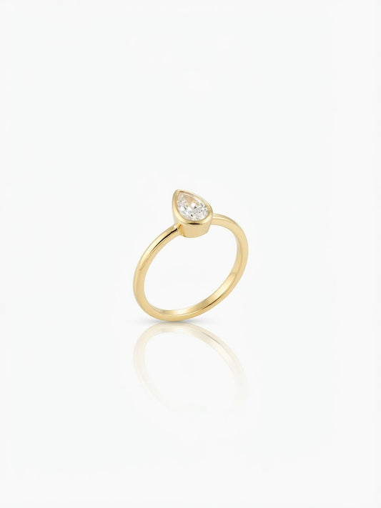 18K Gold Minimalist Pear Stone Ring