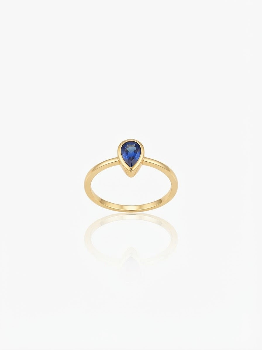 18K Gold Minimalist Pear Stone Ring
