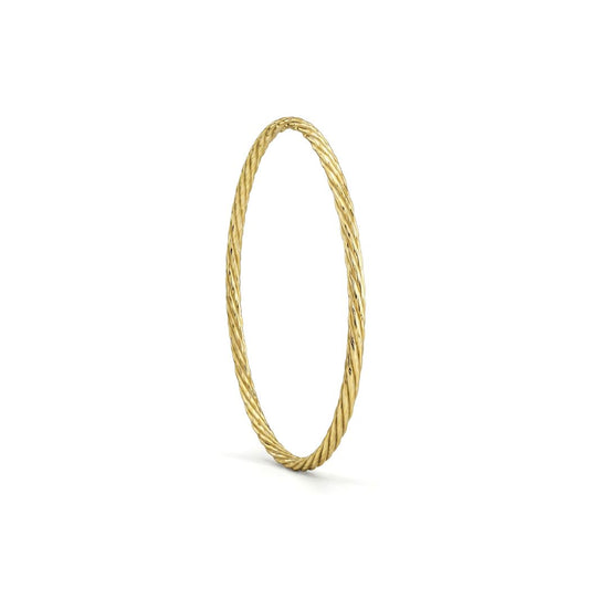 Elegant Twisted 18K Gold Bangel