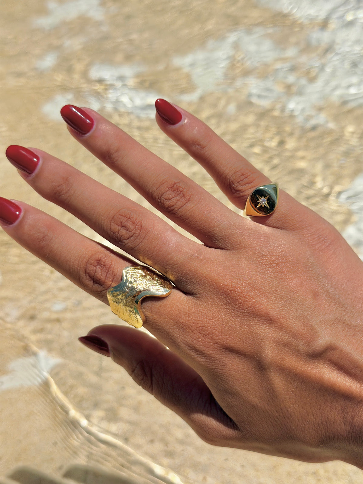 18K Solid Gold Waved Textured Statement Ring
