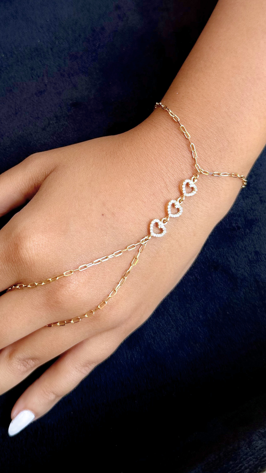 18K Gold Elegant Heart Link Hand Chain