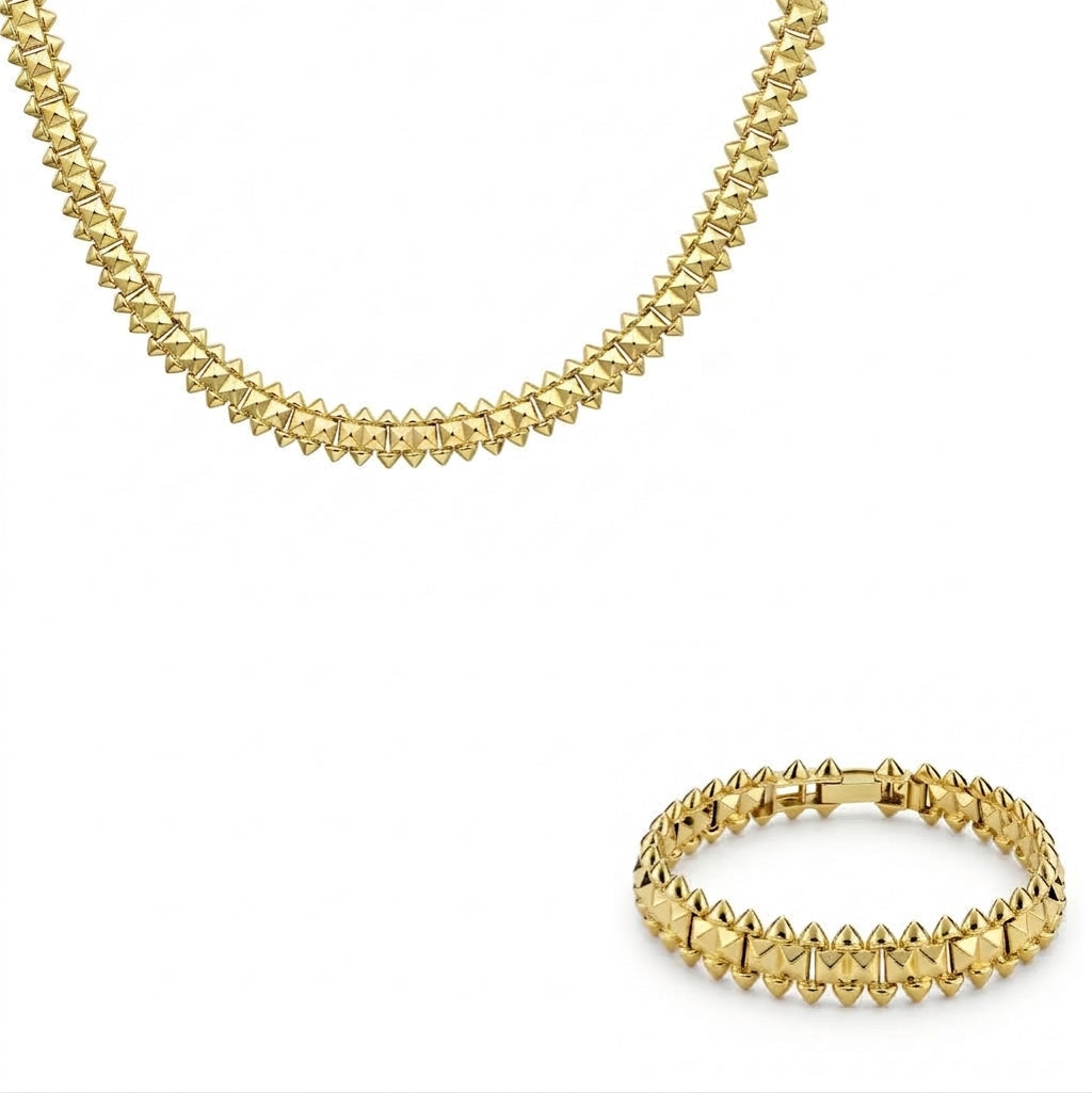 18K Gold  Spike" Luxury Jewelry Half Set.