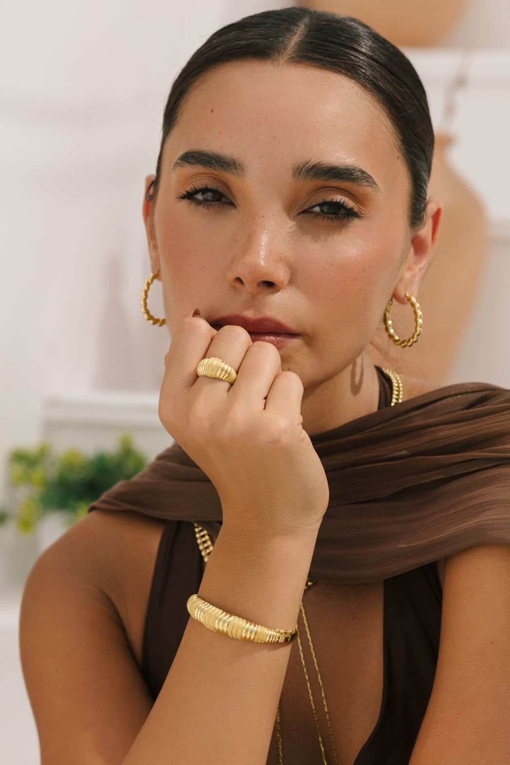 18K Gold Ribbed Texture Half-Set