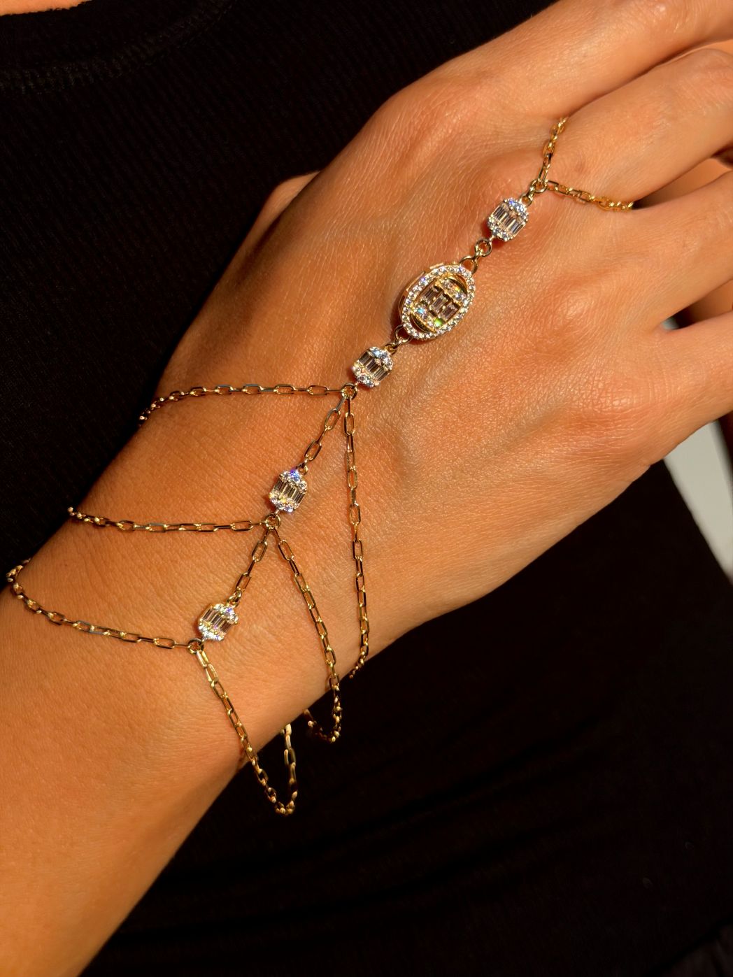 18K Gold Royal Zircon Hand Chain