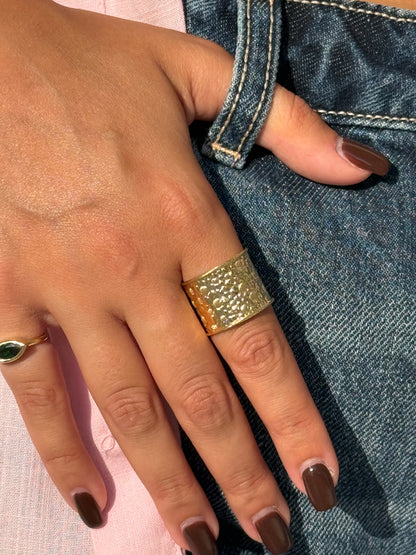 18K Gold Hammered Wide Band Ring