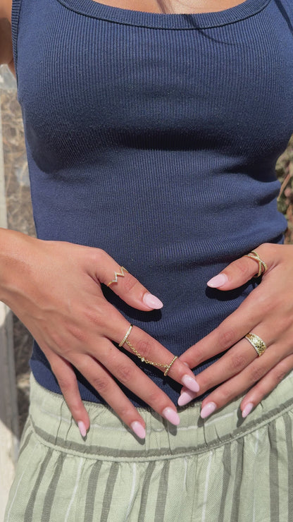 18K Gold Crisscross Zircon Ring