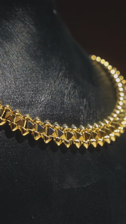 18K Gold  Spike" Luxury Jewelry  full Set.